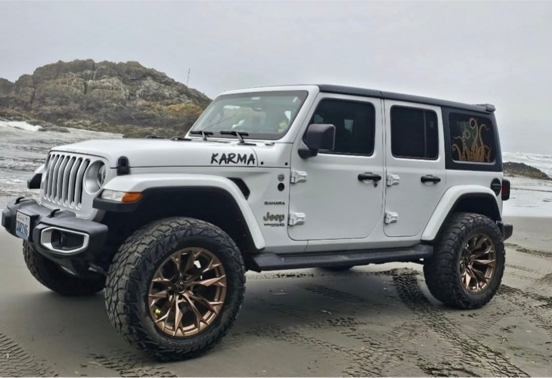 KARMA Jeep